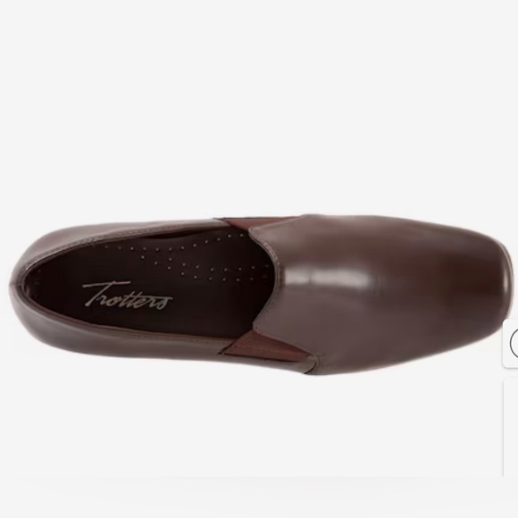 Trotters Ash Slip-On Fudge Brown Closed Toe Loafer    10 Narrow     New in box! - Picture 7 of 14